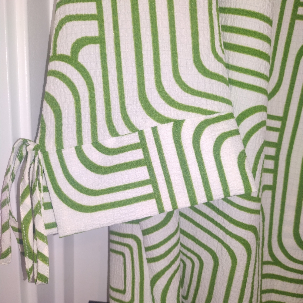 New - Picture 5 of 6